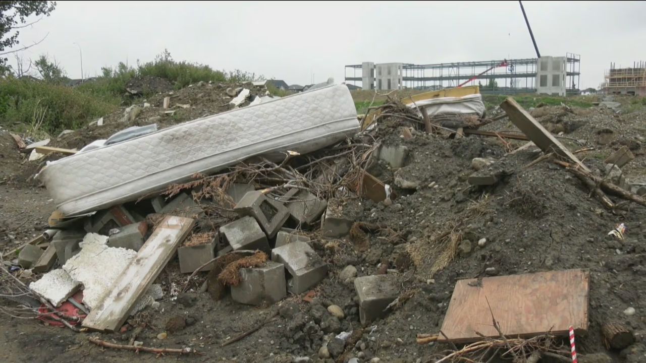 Alberta to increase fines, jail time for illegal dumping