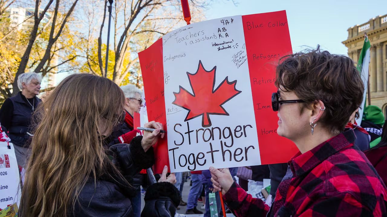 Albertans vote to remain in Canada, business leaders welcome stability