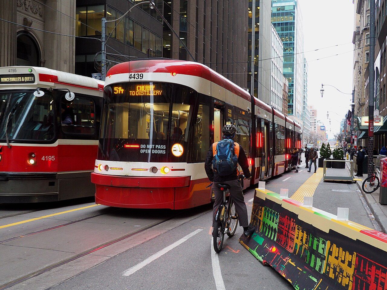 Cycling advocates protest Ontario's removal of Toronto bike lanes