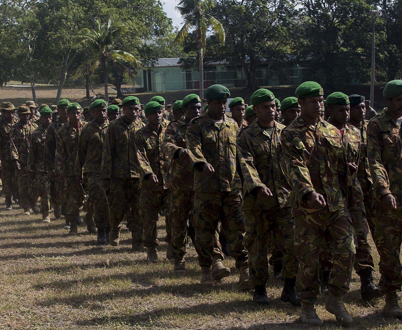 Le ministre de la Défense affirme que l'analyse militaire d'un scénario d'invasion américaine est normale
