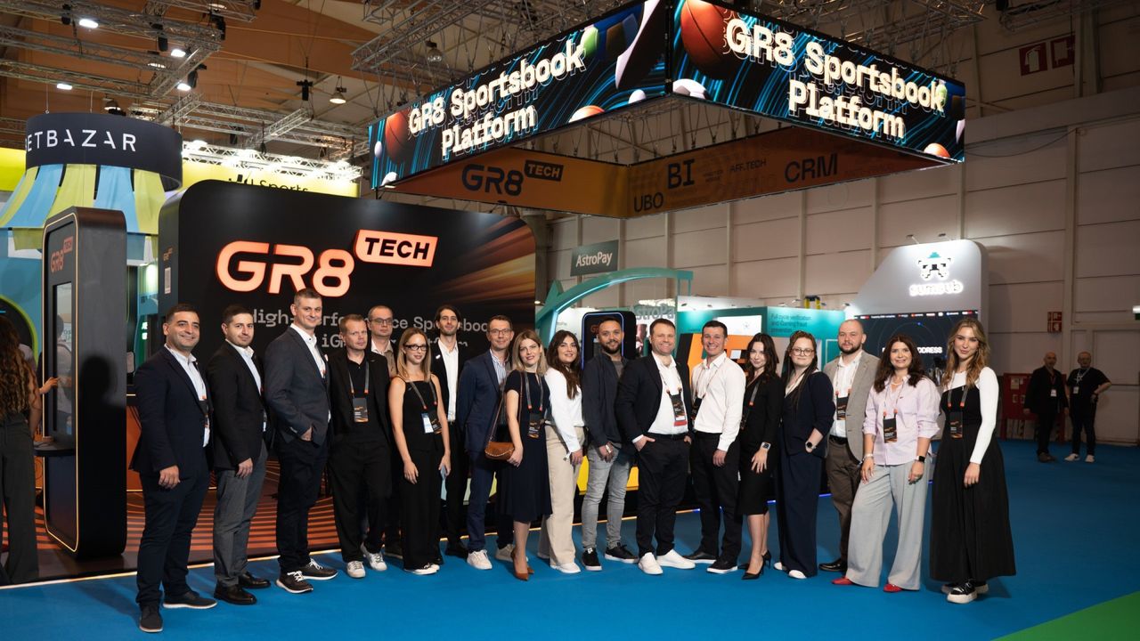 GR8_TECH wins silver at SBC Summit, debuts fast white-label platform