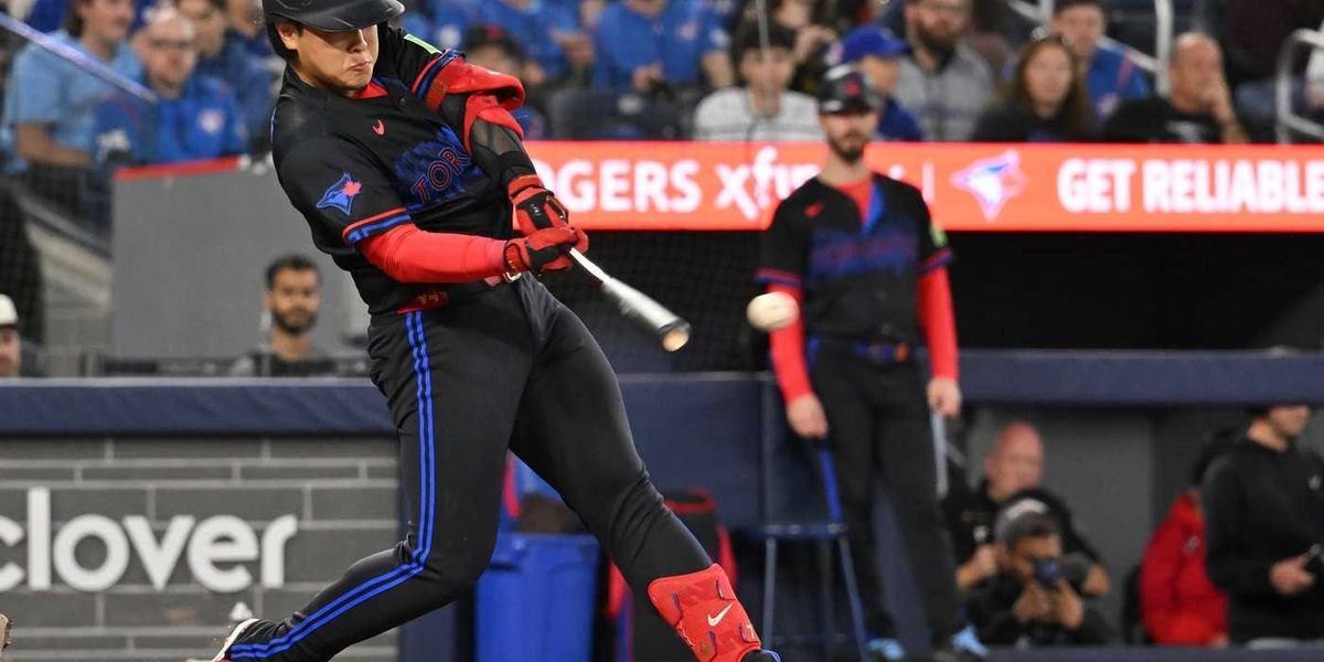 Rookie Kazuma Okamoto Powers Blue Jays to 6-5 Victory Over Reds