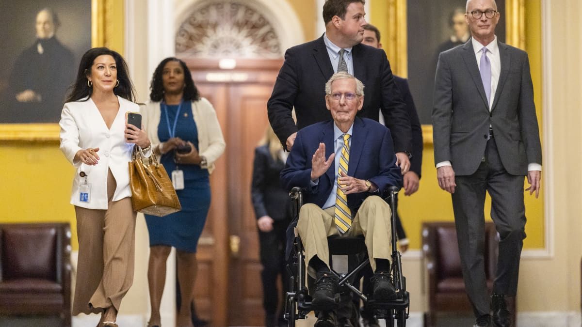 Sen. Mitch McConnell returns to Senate after three-month absence following hospitalization and fall