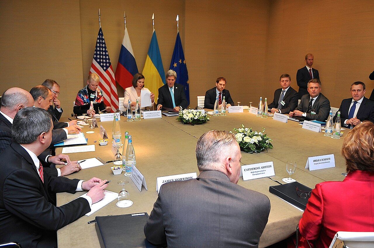 L'Ukraine lance une attaque de drones majeure contre la Russie alors que les tensions avec les États-Unis augmentent