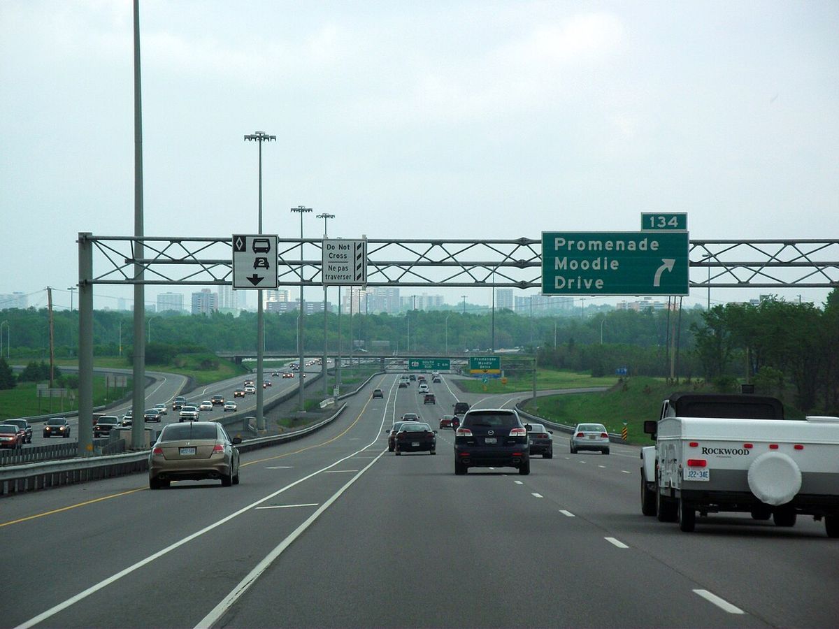 Highway 417 in Ottawa near the Highway 416 interchange.