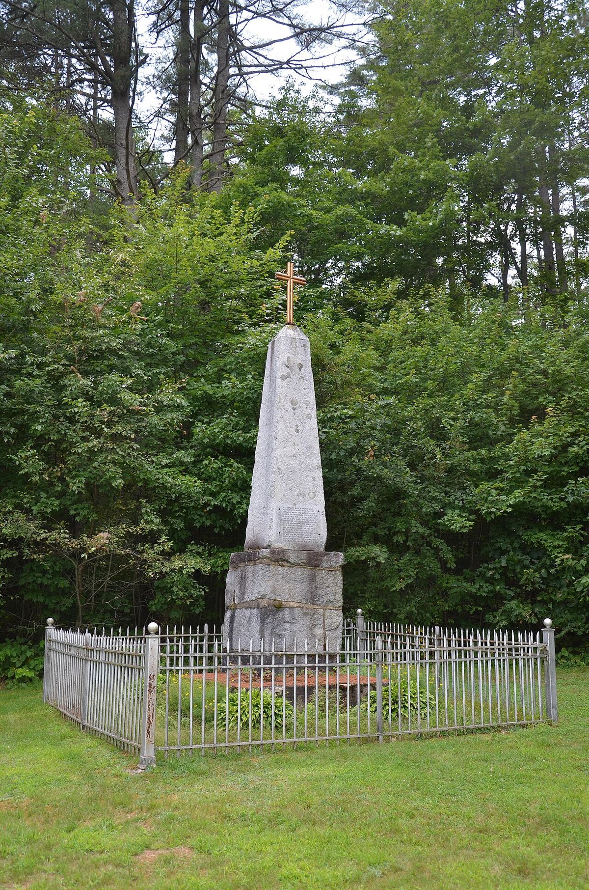 The memorial monument for Father Sébastien Rale in Madison, Maine.