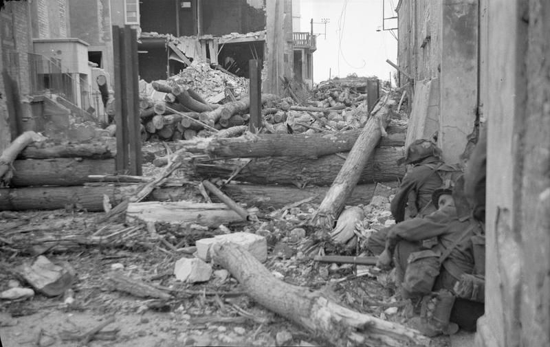 D-day - Allied Forces during the Invasion of Normandy 6 June 1944 Canadian troops of 'B' Company, North Shore (New Brunswick) Regiment, take