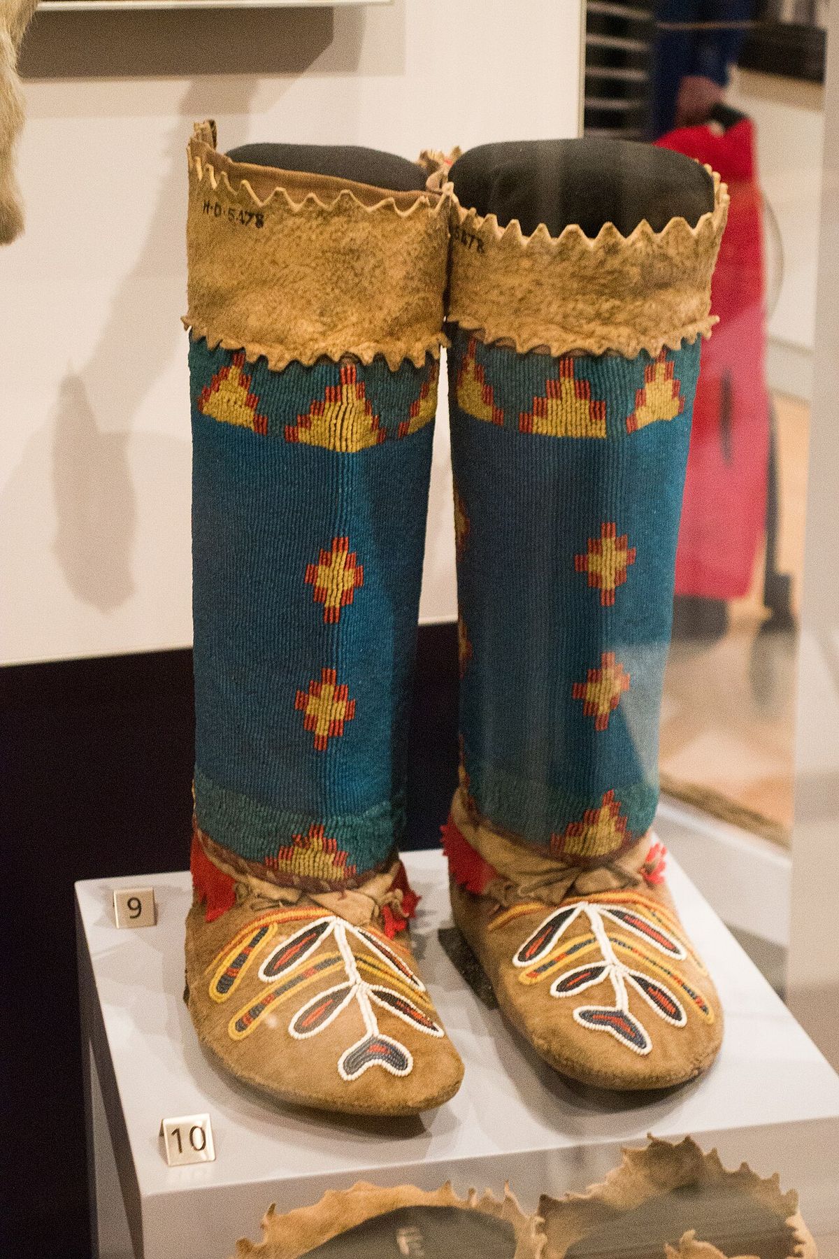 1905 high moccasins (41653745740).