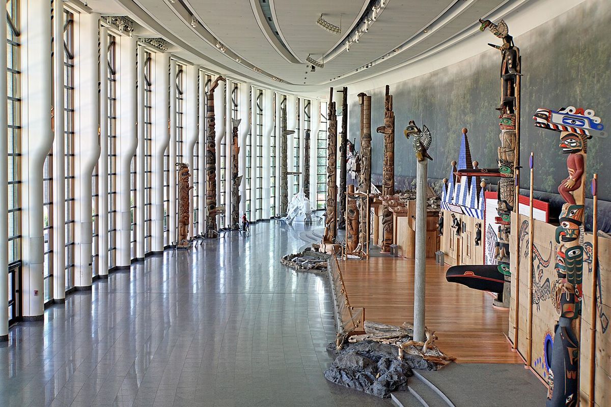 The Grand Hall is an introduction to the history, cultures and beliefs of the First Peoples of Canada’s Pacific Coast. With its curving, six