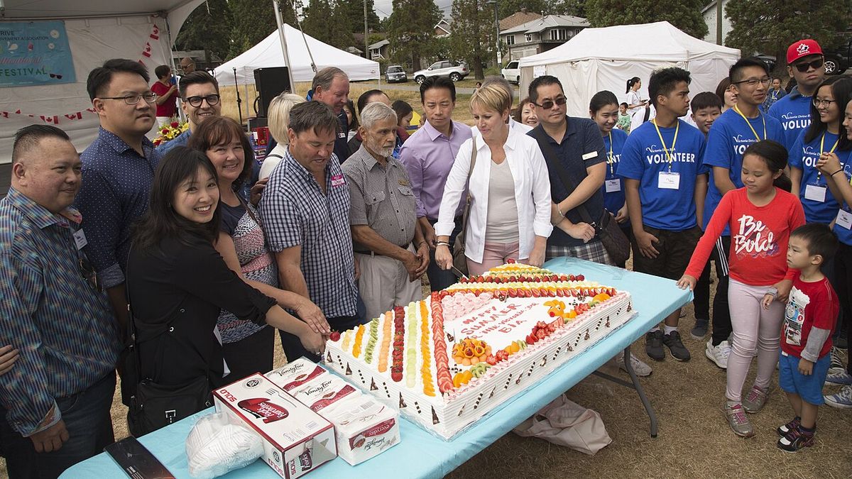 The 2018 Victoria Drive Festival, held August 11th, was attended by hundreds of local residents and featured five hours of live performances
