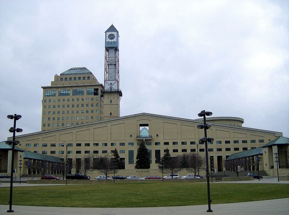 MississaugaCityHall.jpg