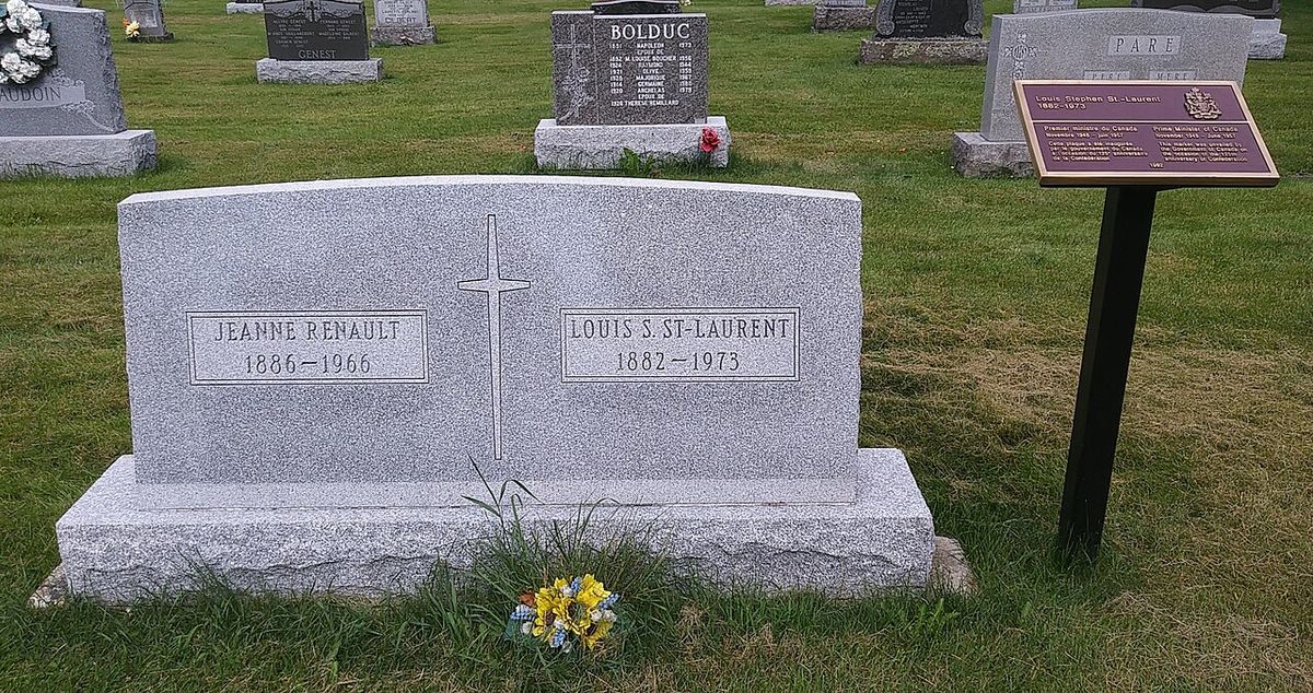 Louis St. Laurent grave site