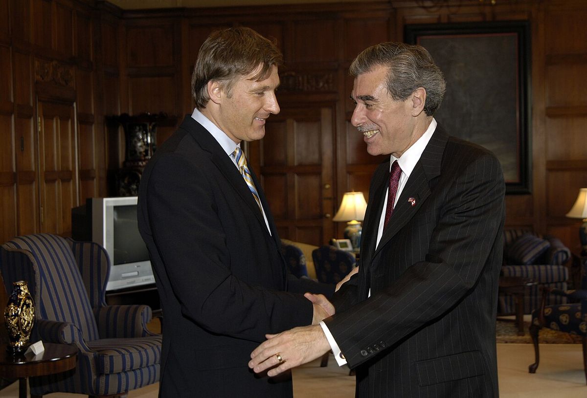 Office of the Secretary Carlos Gutierrez meets with Canadian Minister Maxime Bernier.