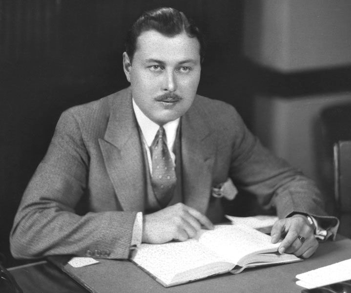Paul Sauvé, député et président de l'Assemblée législative